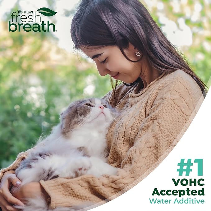 TropiClean Fresh Breath Oral Care Water Additive for Cats, 8oz - Dental Health Solution - Cat Breath Freshener - Plaque & Tartar Defense - Made in USA with Naturally Derived Ingredients