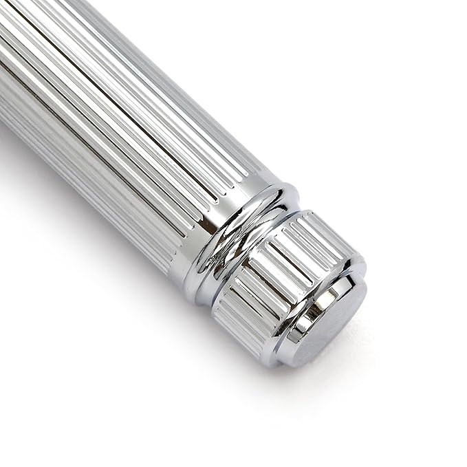 Edwin Jagger DE89Lbl Lined Detail Chrome Plated Double Edge Safety Razor by Edwin Jagger