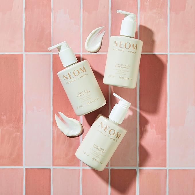 Neom Complete Bliss Hand Lotion, 300ml | Rose, Lime & Black Pepper I 19 Essential Oils I 100% Natural Fragrances I 100% Recyclable Bottle I Calming I Nourishing