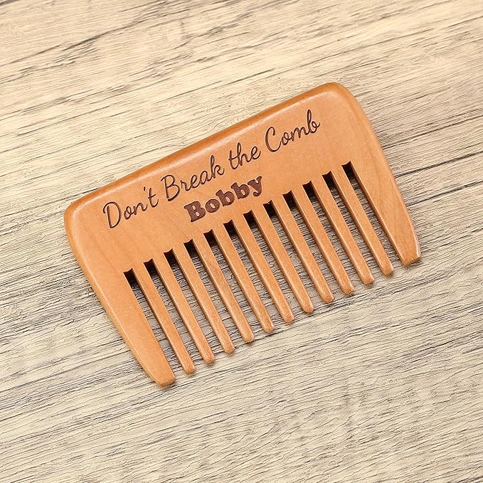 Personalized Beard Comb for Men, Engraved Walnut Wood Beard Comb, Groomsmen Gifts, Gift for Dad, Gift for Hushand