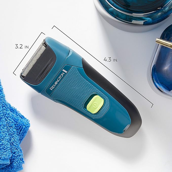 Remington PF7320 Remington Ultrastyle Rechargeable Foil Shaver, Green
