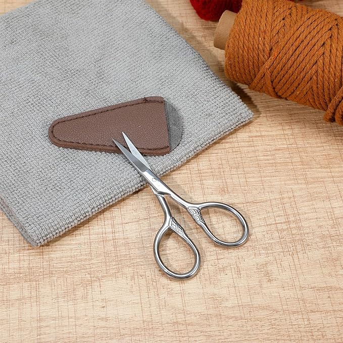 Small Precision Scissors Stainless Steel Multi-Purpose Vintage Beauty Grooming Kit Professional Beauty Mini Scissors For Facial Hair Eyebrow Eyelash Beard Moustache With Leather Case