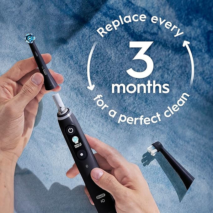 Oral-B iO Series Ultimate Clean Electric Toothbrush Replacement Brush Heads for an Oral-B Electric Toothbrush, 2 Count, Black