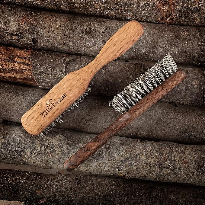 ZilberHaar Vegan Beard Brush - Stiff Bristles - Oiled Walnut and Mexican Tampico bristles - Animal-Free Beard Grooming Product - Made in Europe